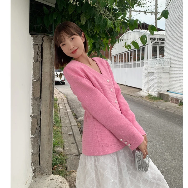 NEW OPENING 2024小香优雅气质收腰v领珍珠扣外套女G6032