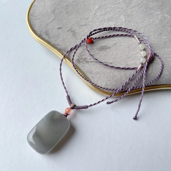 晶雁和田玉烟紫无事牌吊坠编绳紫色手工时尚