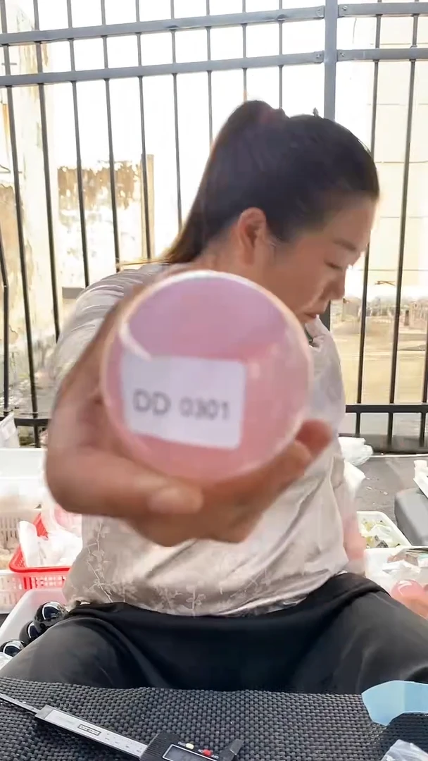 【闪购商品】芙蓉石球未镶嵌粉水晶球DD301