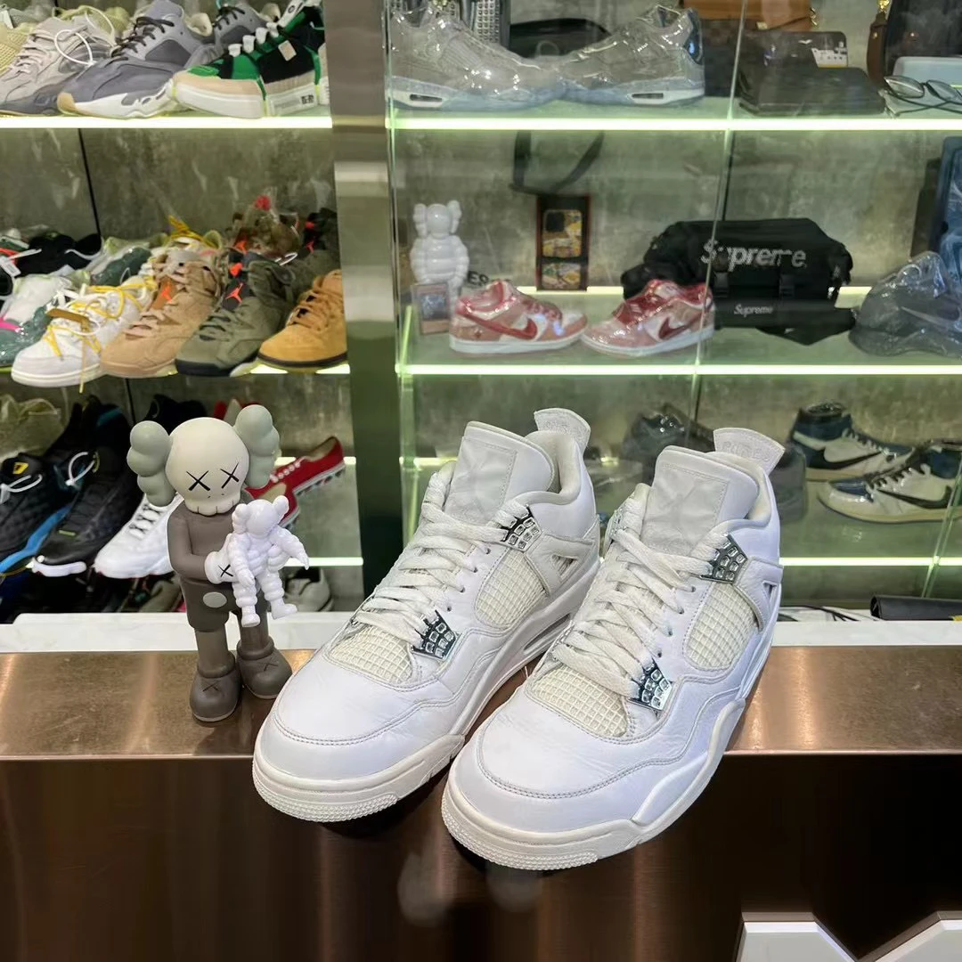 aj4白银扣篮球鞋 43 原盒 880