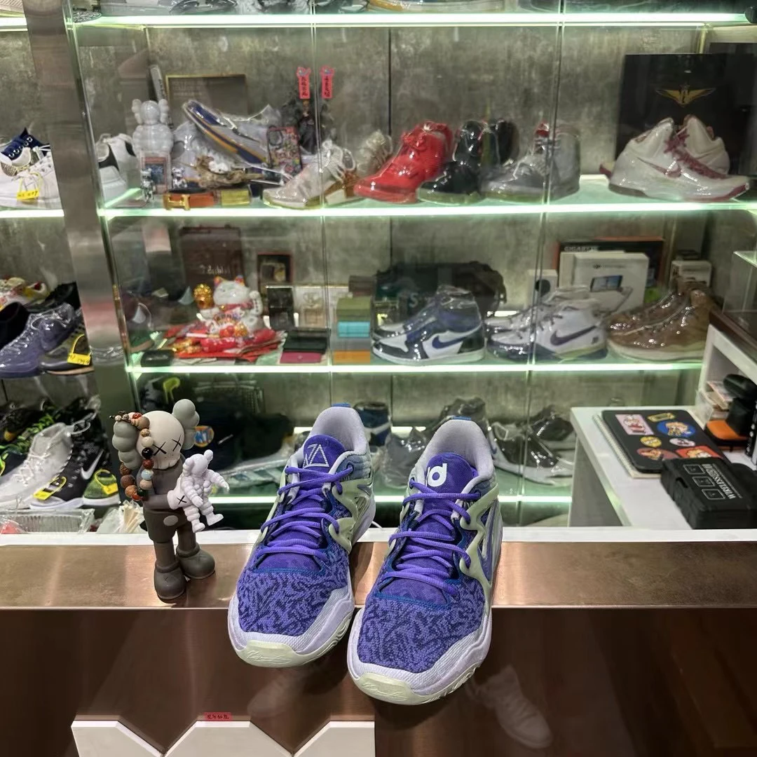 kd15蓝紫绿配色篮球鞋/44.5码/已鉴定洗护/市场价1999/售价299