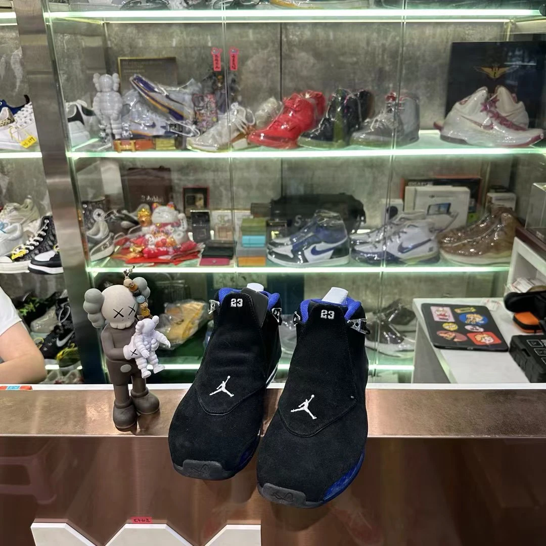 aj18黑蓝配色篮球鞋/44码/原盒/已鉴定/全新/售价2299