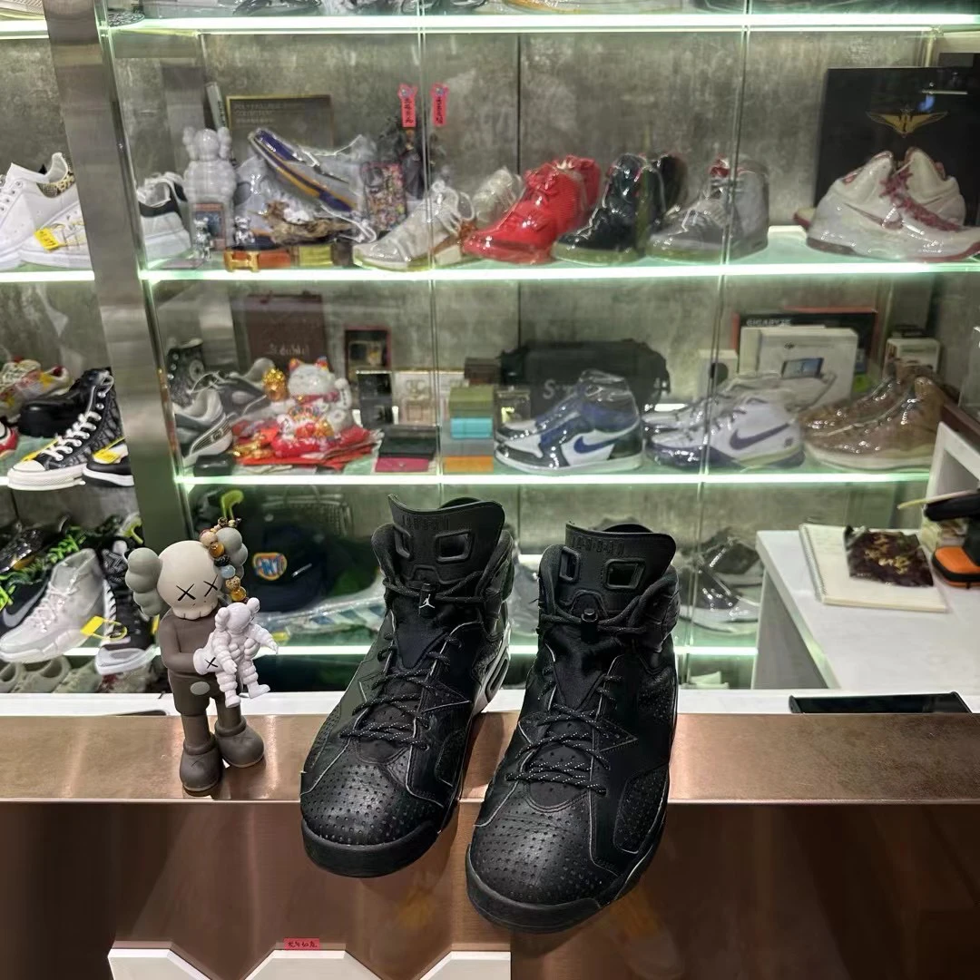aj6黑猫配色篮球鞋/45码/已鉴定洗护/市场价2599/售价549