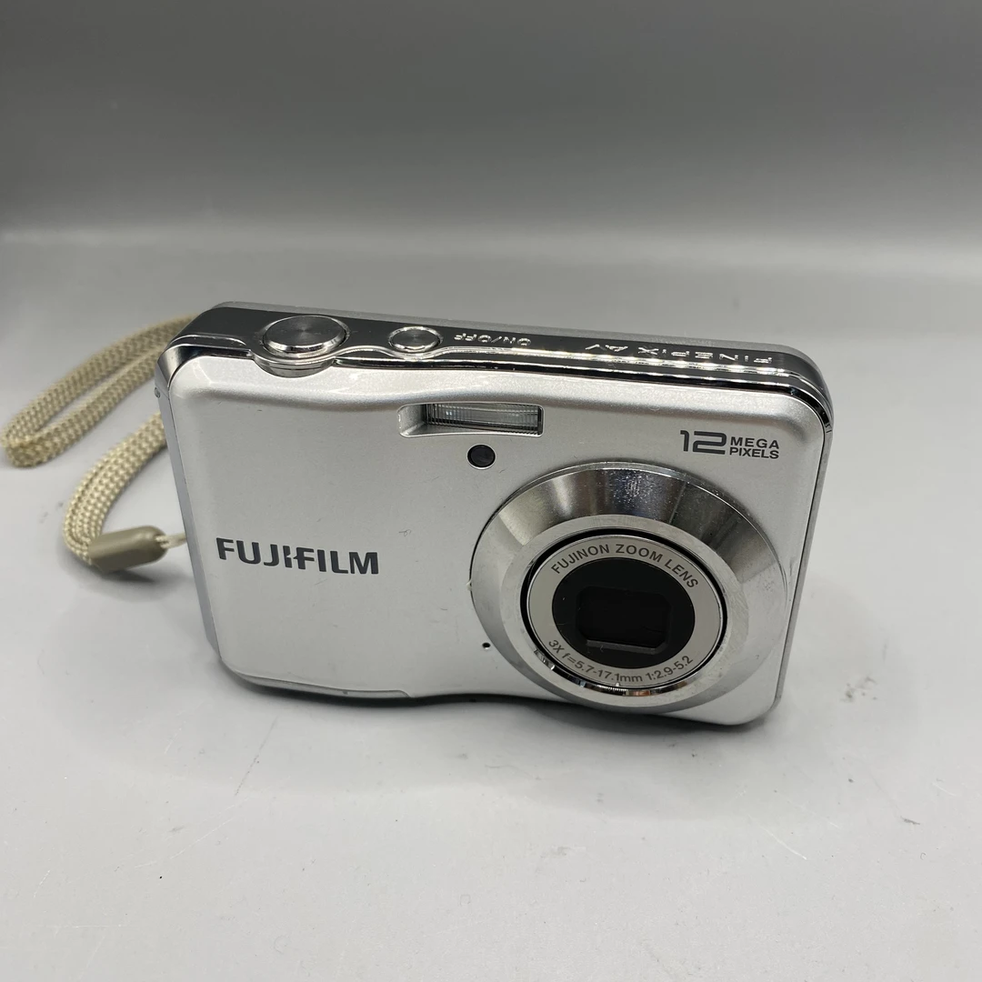 9新 Fujifilm/富士 （福利特价）富士av100 1200万像素3倍光学变焦