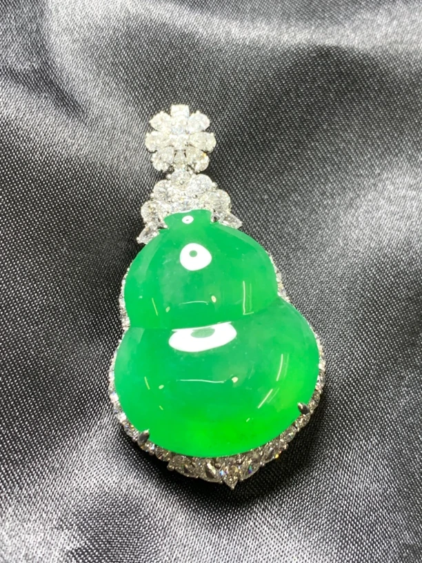 天然A货翡翠葫芦满绿绿色镶嵌