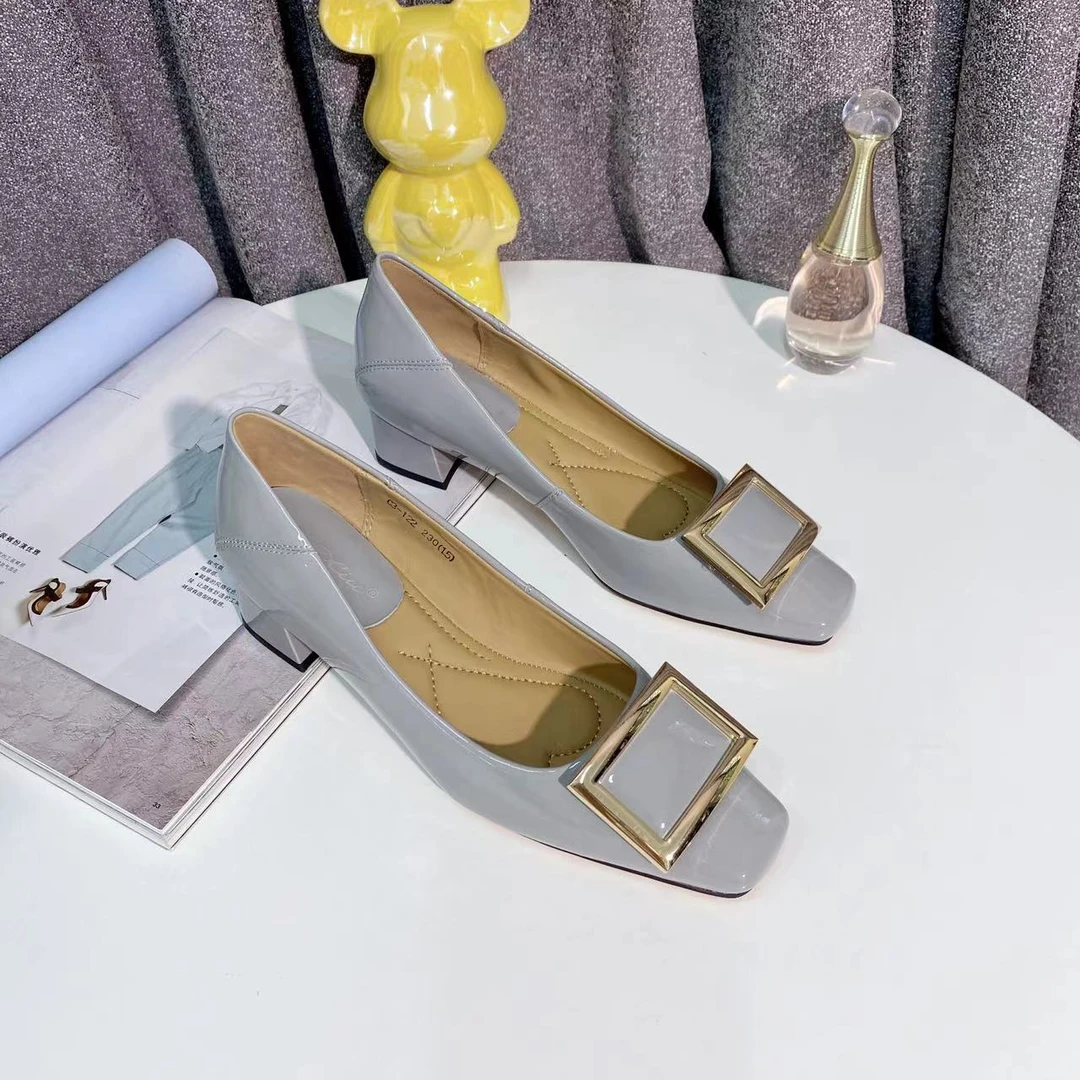 CL7852  灰色 春夏新款时尚舒适低跟方头浅口女单鞋