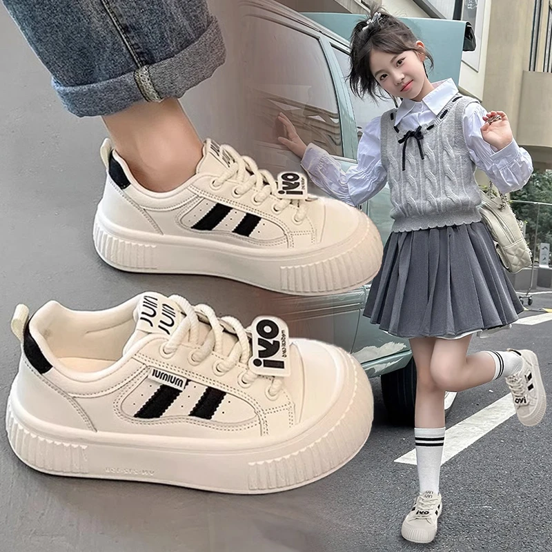 女童板鞋2025春秋爆款百搭透气学生中大童字母潮流小白鞋耐磨板鞋
