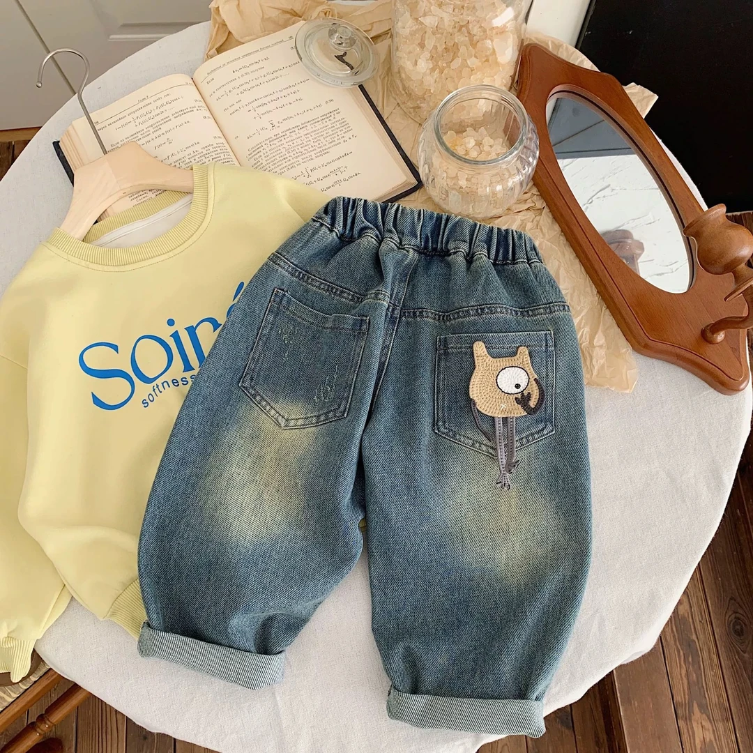 儿童牛仔裤2024春秋季男童新品贴标休闲裤卡通大眼男孩秋冬长裤潮