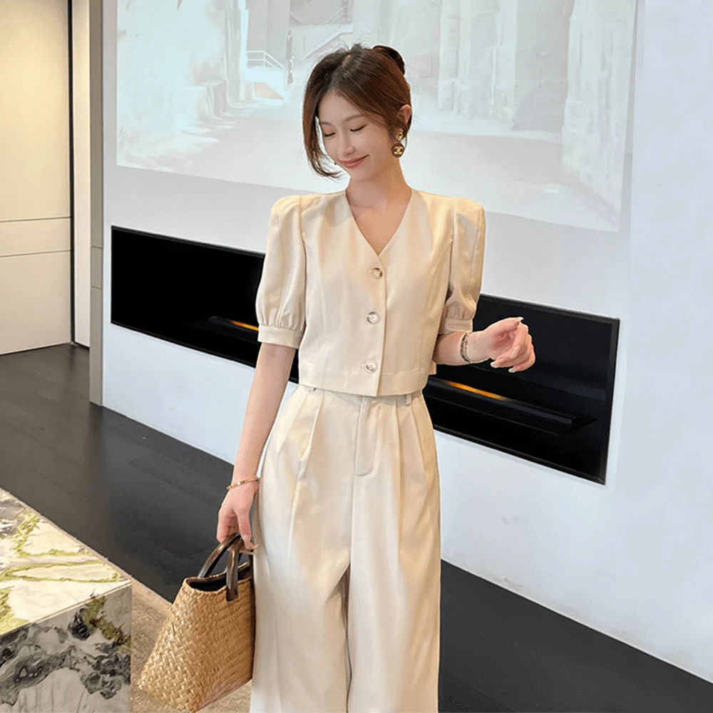 法式高级感显瘦V领上衣小香风套装女夏季宽松小个子阔腿裤两件套