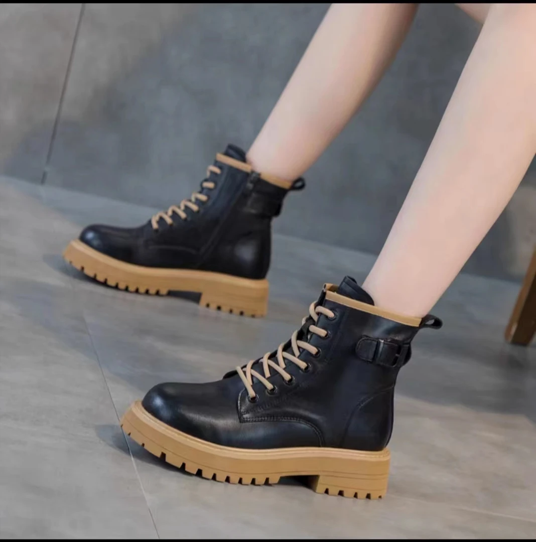 朱朱家2025秋冬新品17706头层牛皮内外牛皮高端牛筋底时尚马丁靴