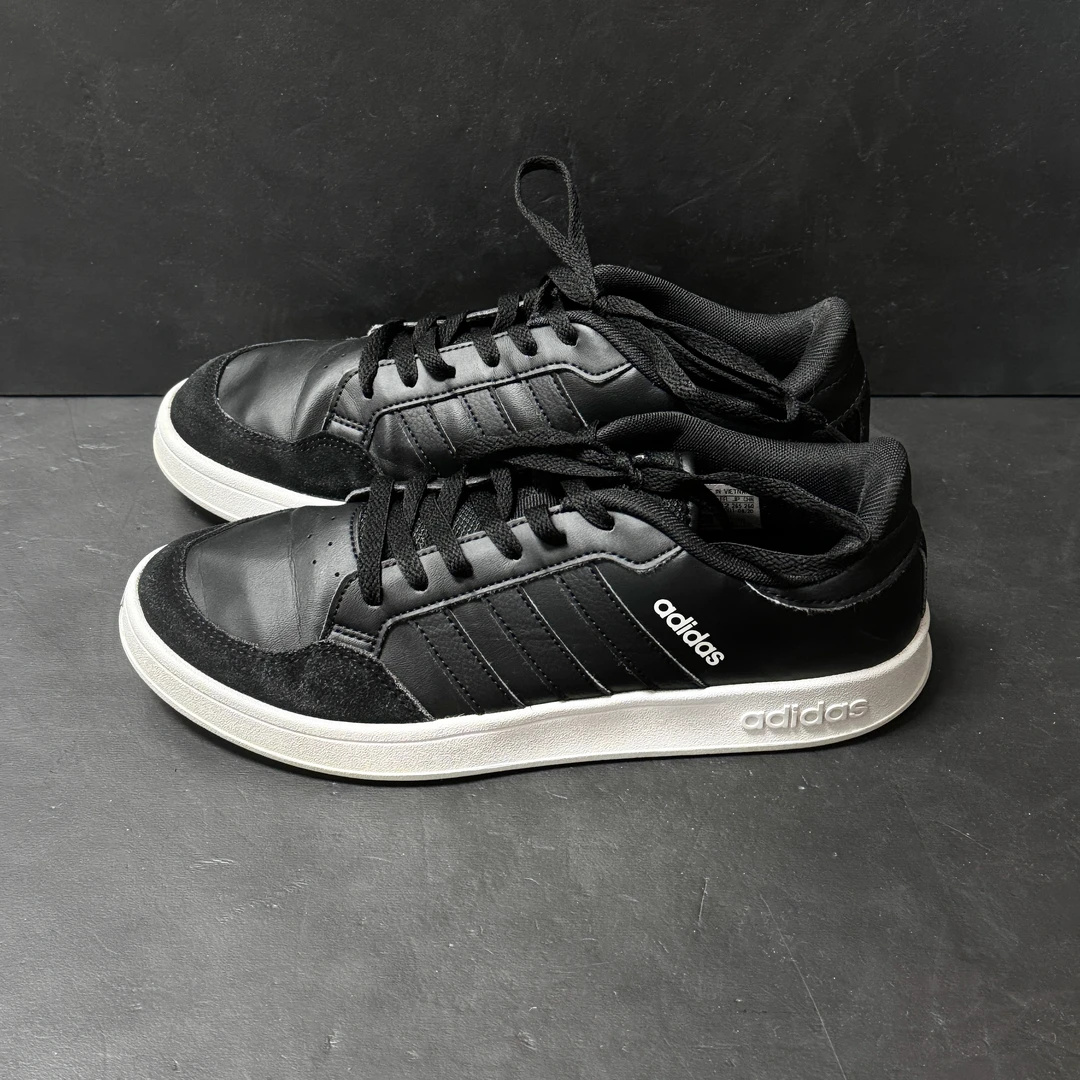 42码/adidas 低帮 黑白 板鞋
