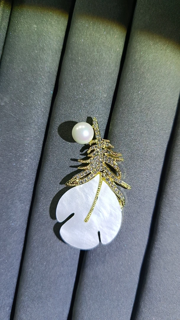 铜合金吊坠 经典款红宝吊坠00401