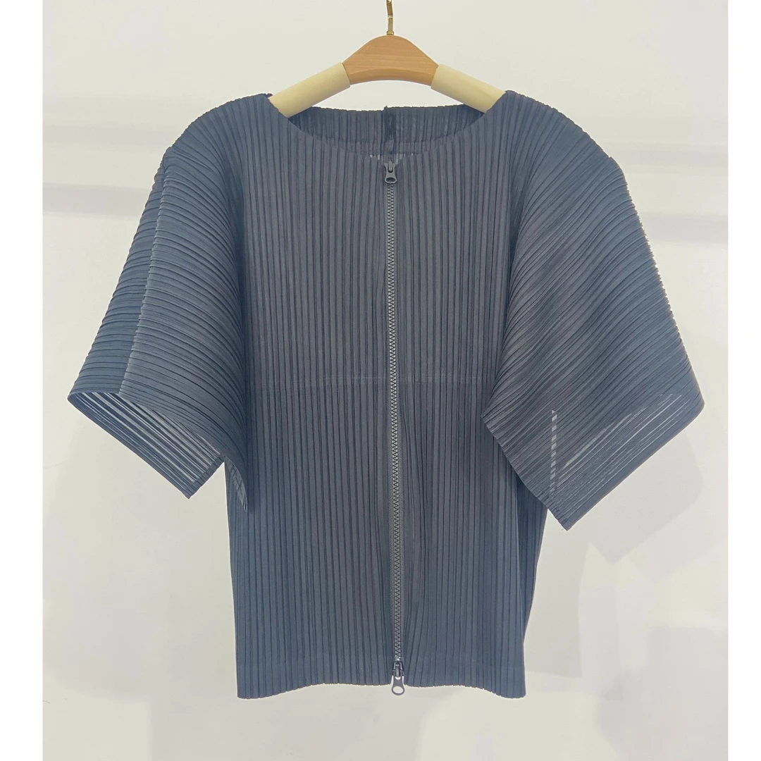 新款工字褶飞袖纯色拉链外套双开头拉链显瘦气质时尚