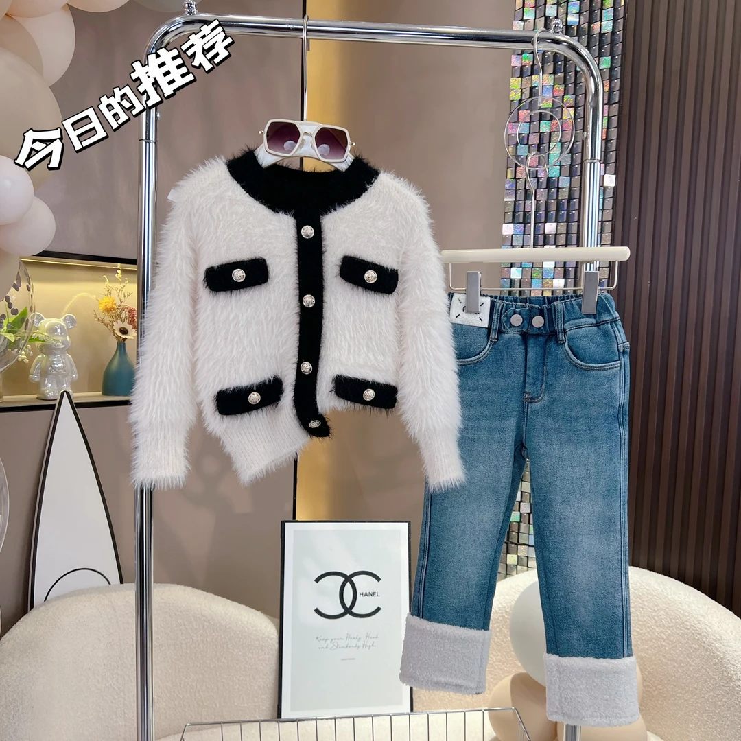 【卡柏定制】3828女童冬季新款韩版休闲拼色针织圆领套头百搭毛衣