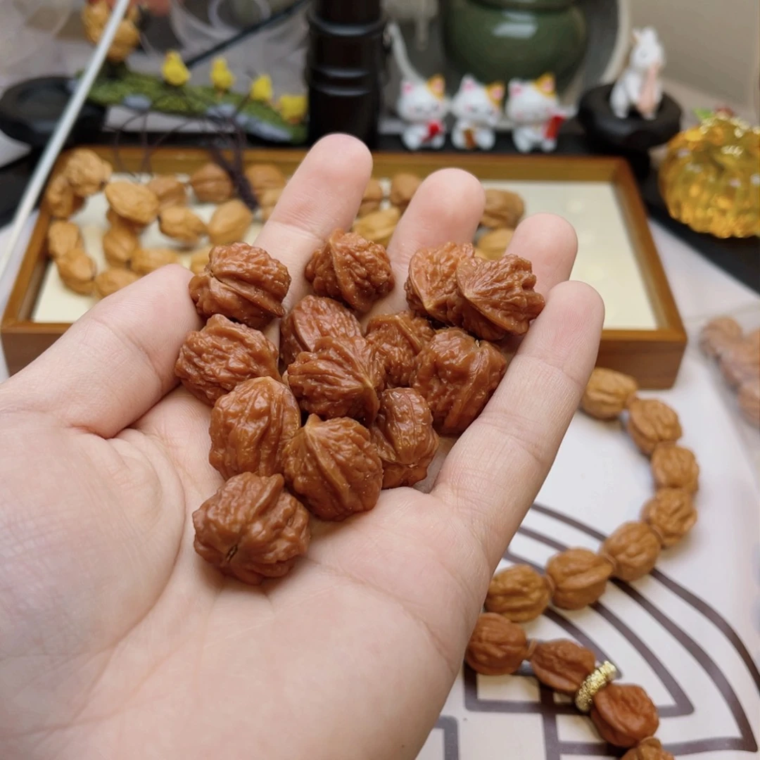 文玩核桃手串志**纲蛤蟆头
