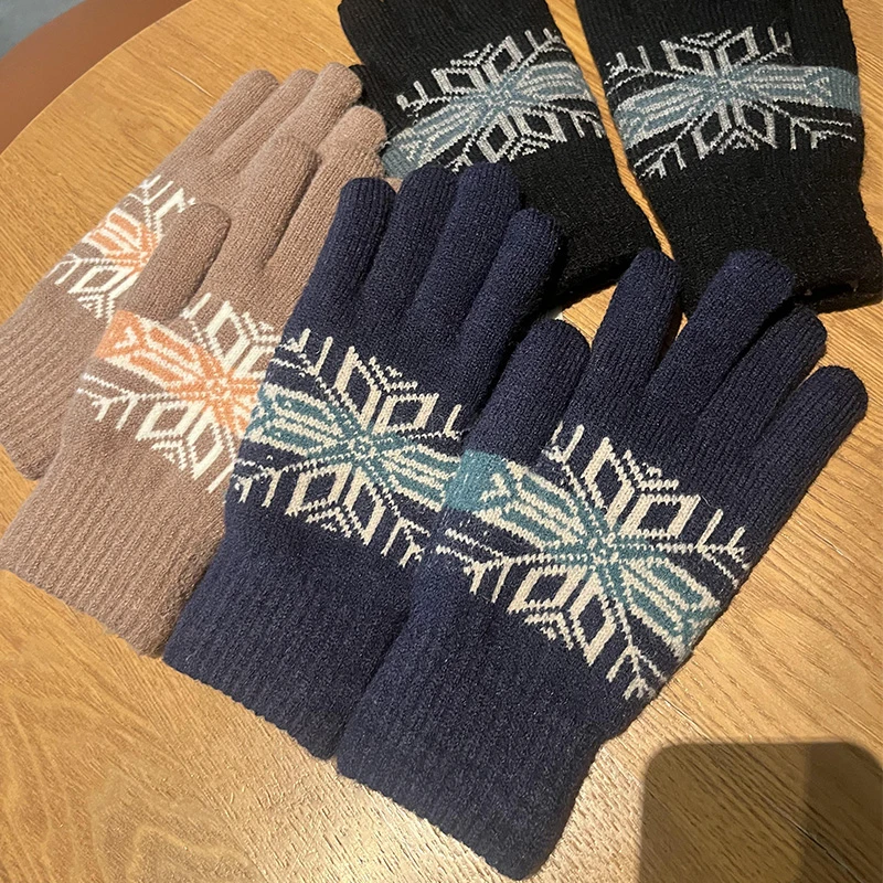 可触屏毛线手套秋冬季男情侣学生骑行加绒加厚针织简约风防寒保暖