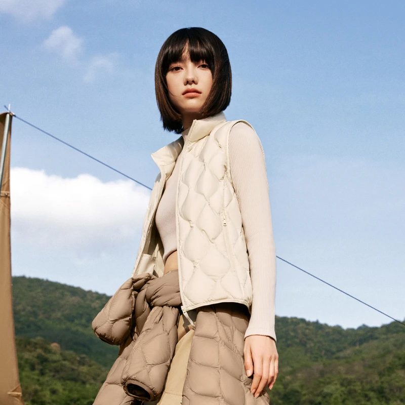 【好羽绒】波司登2023女士菱格纹短款立领无袖背心短款羽绒服轻薄反