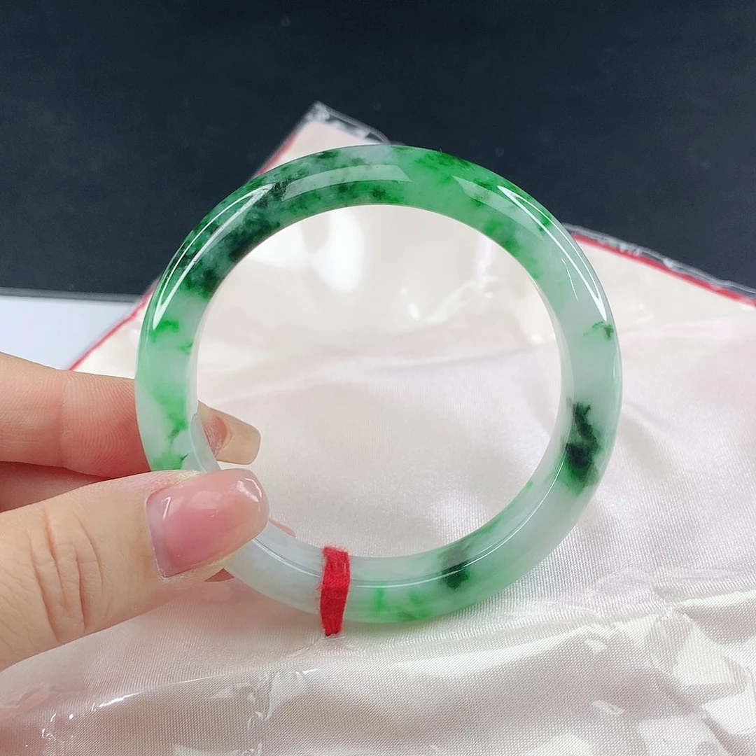 翡翠手镯未镶嵌翡翠257