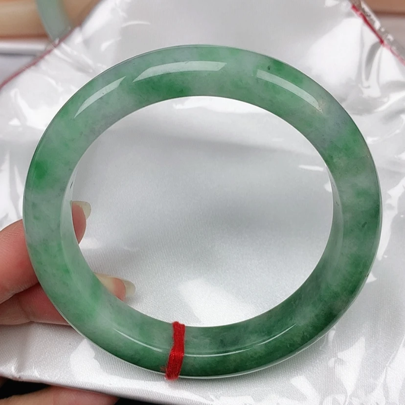 【闪购商品】翡翠手镯未镶嵌学*