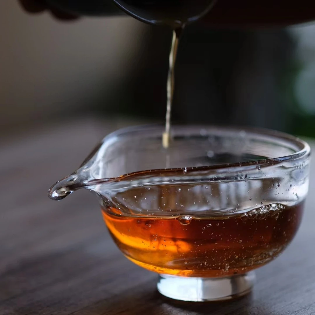 包邮!高端高颜值水晶主人杯玻璃公道杯日式手工分茶鹰嘴出水好
