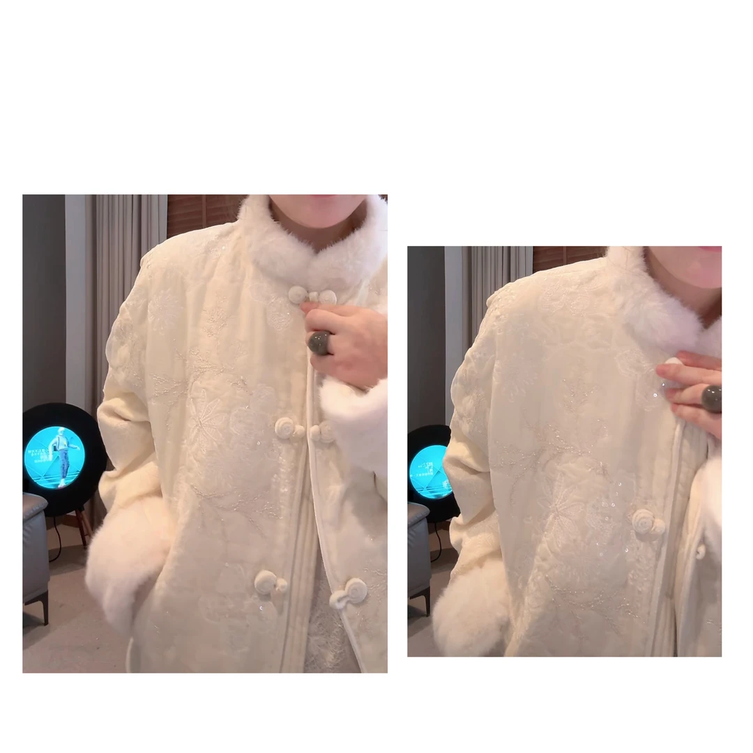 《新品首发》轻奢高定刺绣款盘扣白鸭绒羽绒服