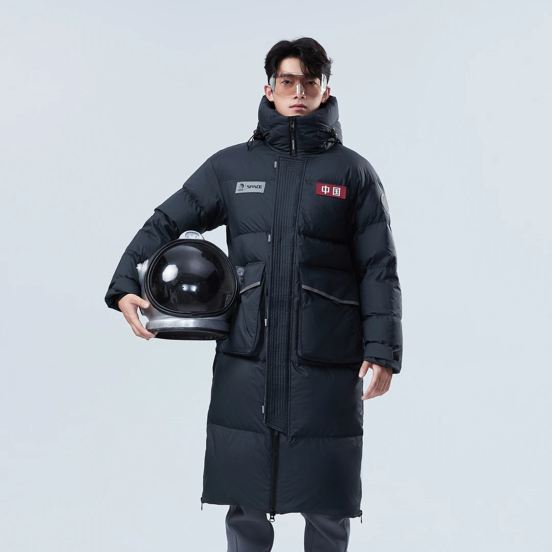 【太空系列】波司登24冬款情侣时尚科技感保暖长款羽绒服 B40143670