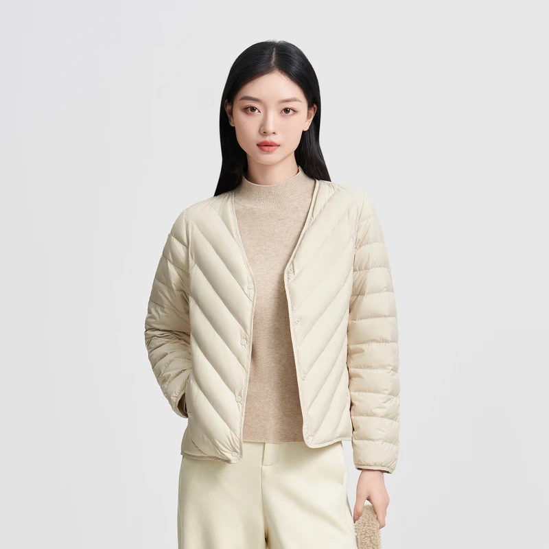 波司登2024秋冬季新款时尚休闲百搭外套女轻薄保暖短款羽绒服