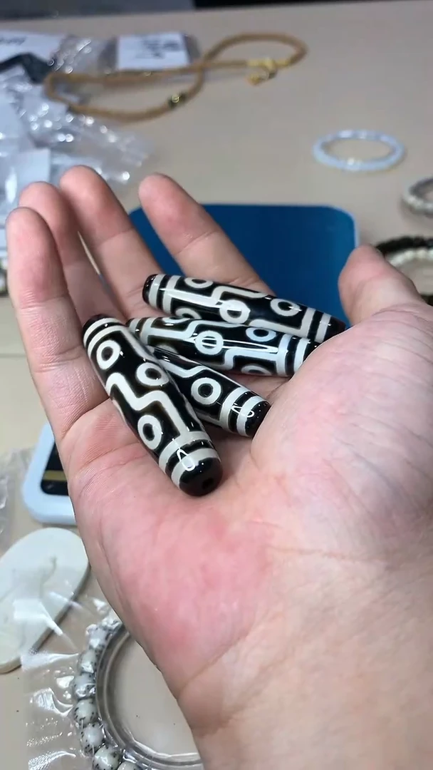 【闪购商品】白玉菩提吊坠y1615 九眼z单颗多样性发其一