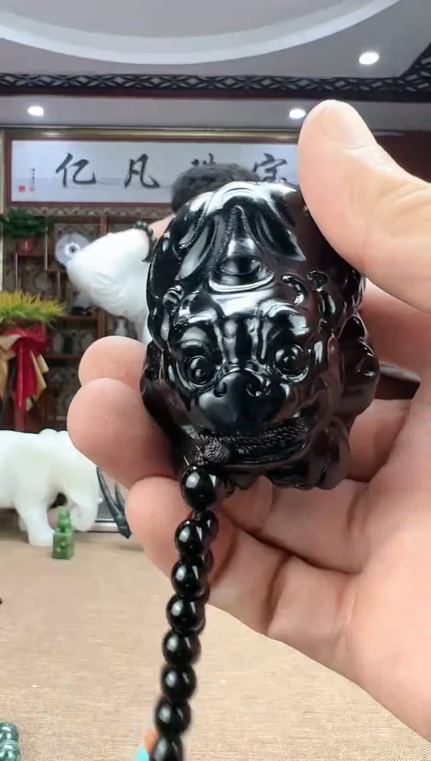 【闪购商品】和田玉手把未镶嵌黒羊脂貔貅