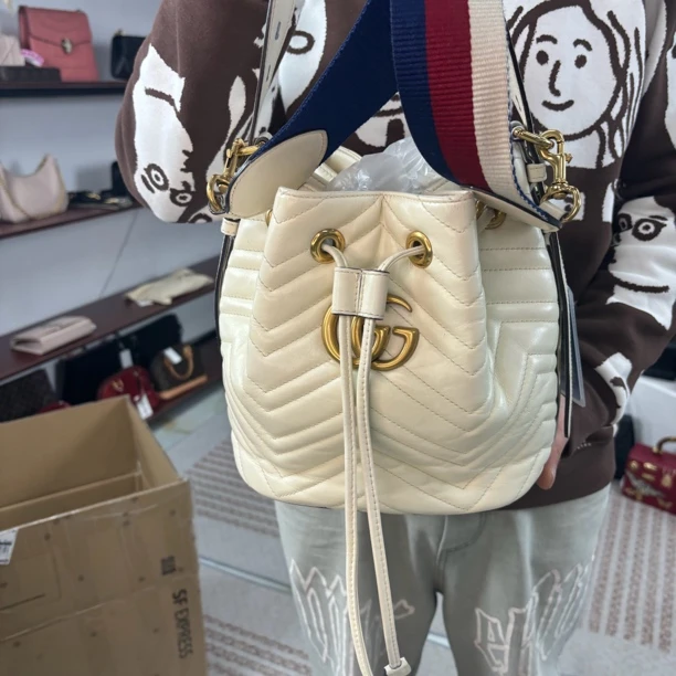 Gucci/马蒙水桶斜挎包