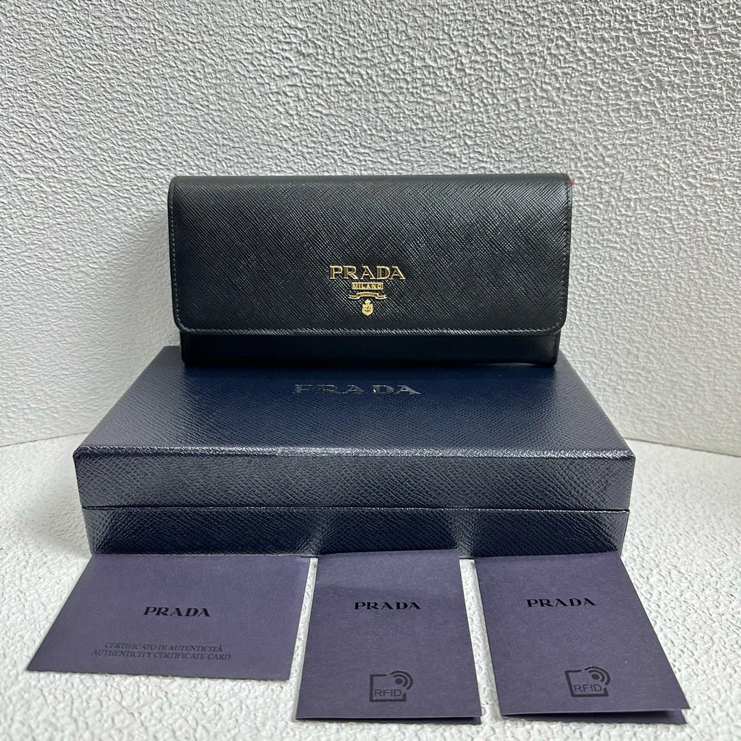 00264/全新全套普拉达/黑金Prada 钱包 专柜价 8750