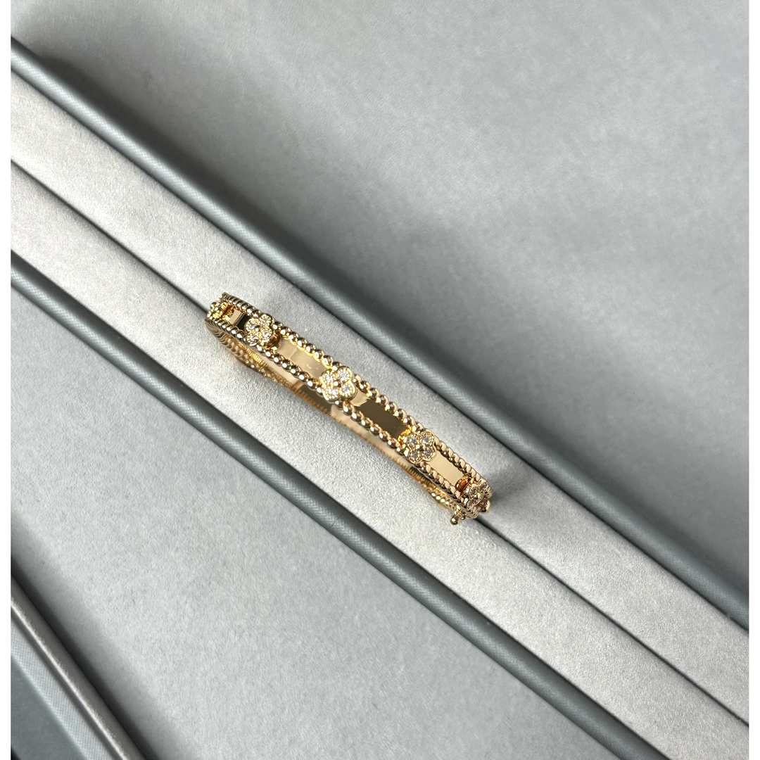 合金合成锆石手镯 高级轻奢【万花筒】手镯