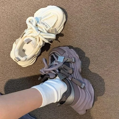 断码清仓炸街显脚小厚底百搭老爹鞋ins2024年新款春季款白色休闲