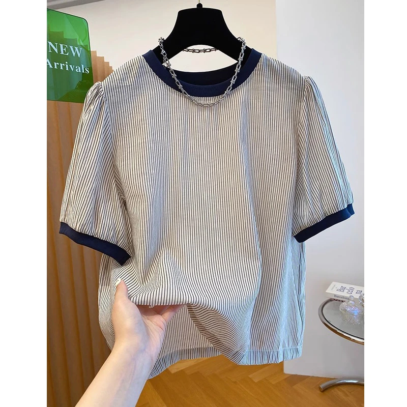 高级感细条纹泡泡袖衬衫上衣女胖MM大码宽松文艺范小衫舒适夏季潮