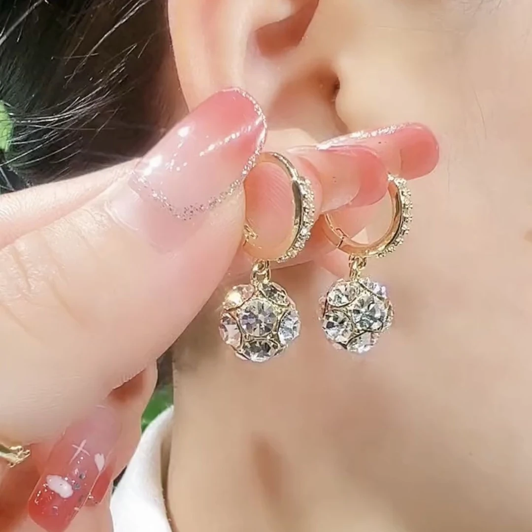 铜合金耳饰 日韩精致耳环女2025年新款小众设计耳扣气质轻奢耳饰