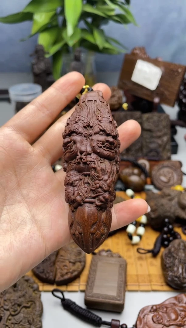 【闪购商品】香木大黑天降棒棒吊坠