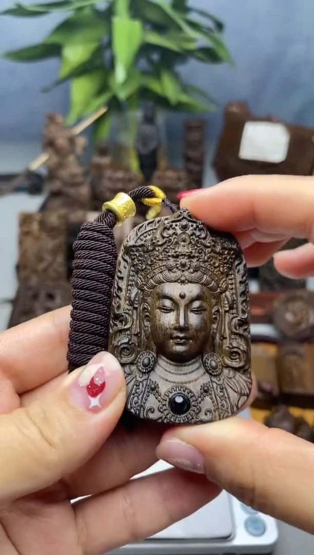 【闪购商品】香木度母观姐姐吊坠