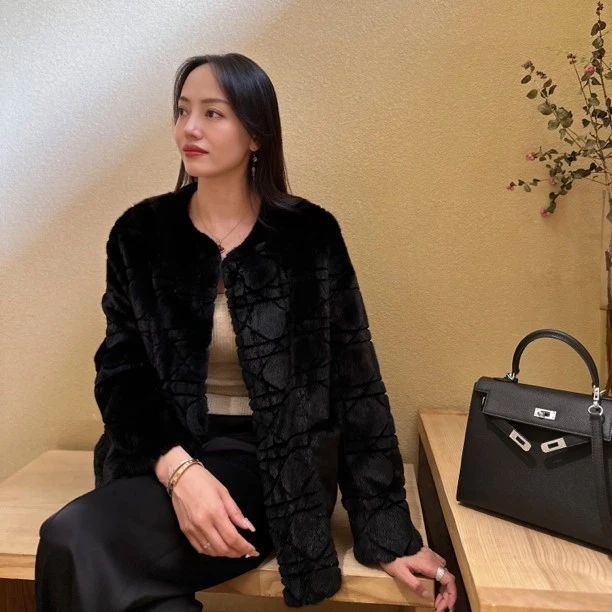 【珍妮皮草】进口水貂剪毛工艺短款皮草外套冬季黑色女士设计师轻奢