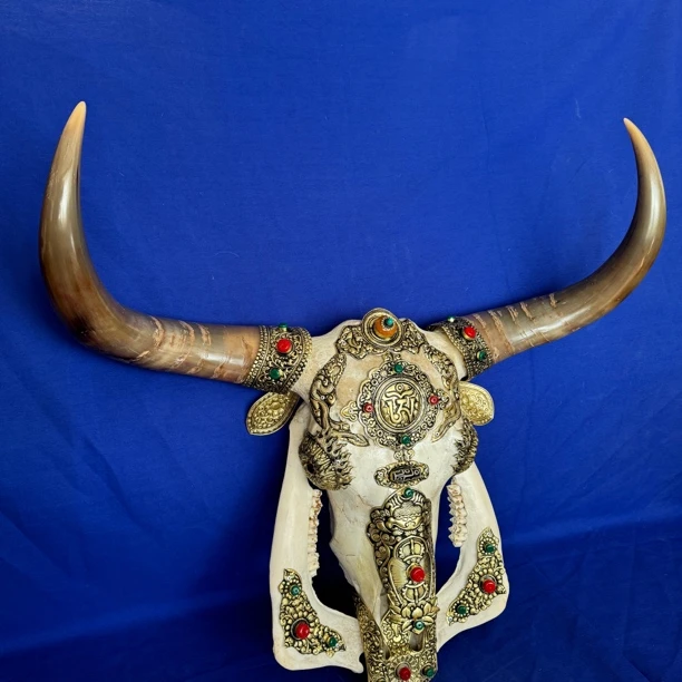 牦牛头骨加工包铜骨工艺品摆件家居装饰品
