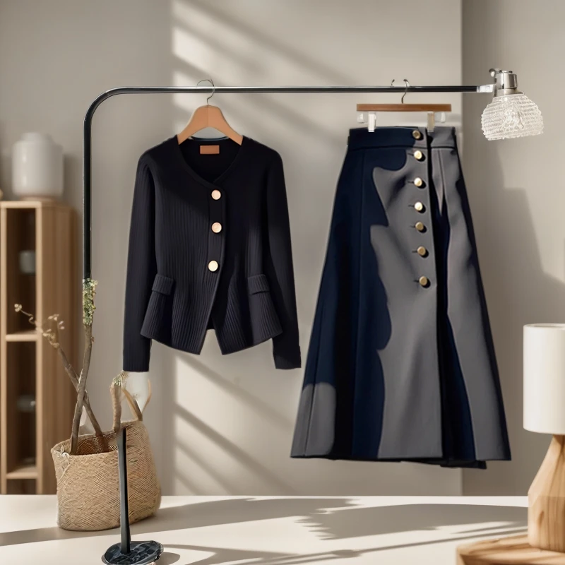 失序混搭黑色百搭气质显瘦复古针织衫秋冬新款法式高腰半身裙套装