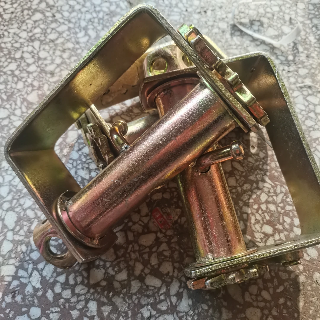 沃得雷沃久保田收割机配件 收割机拖车专用镀锌加大号紧绳器