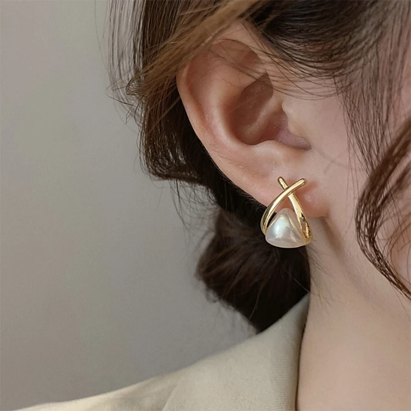 铜合金耳饰 韩国金属感交叉珠珠耳环高级大气耳饰轻奢小众耳坠耳