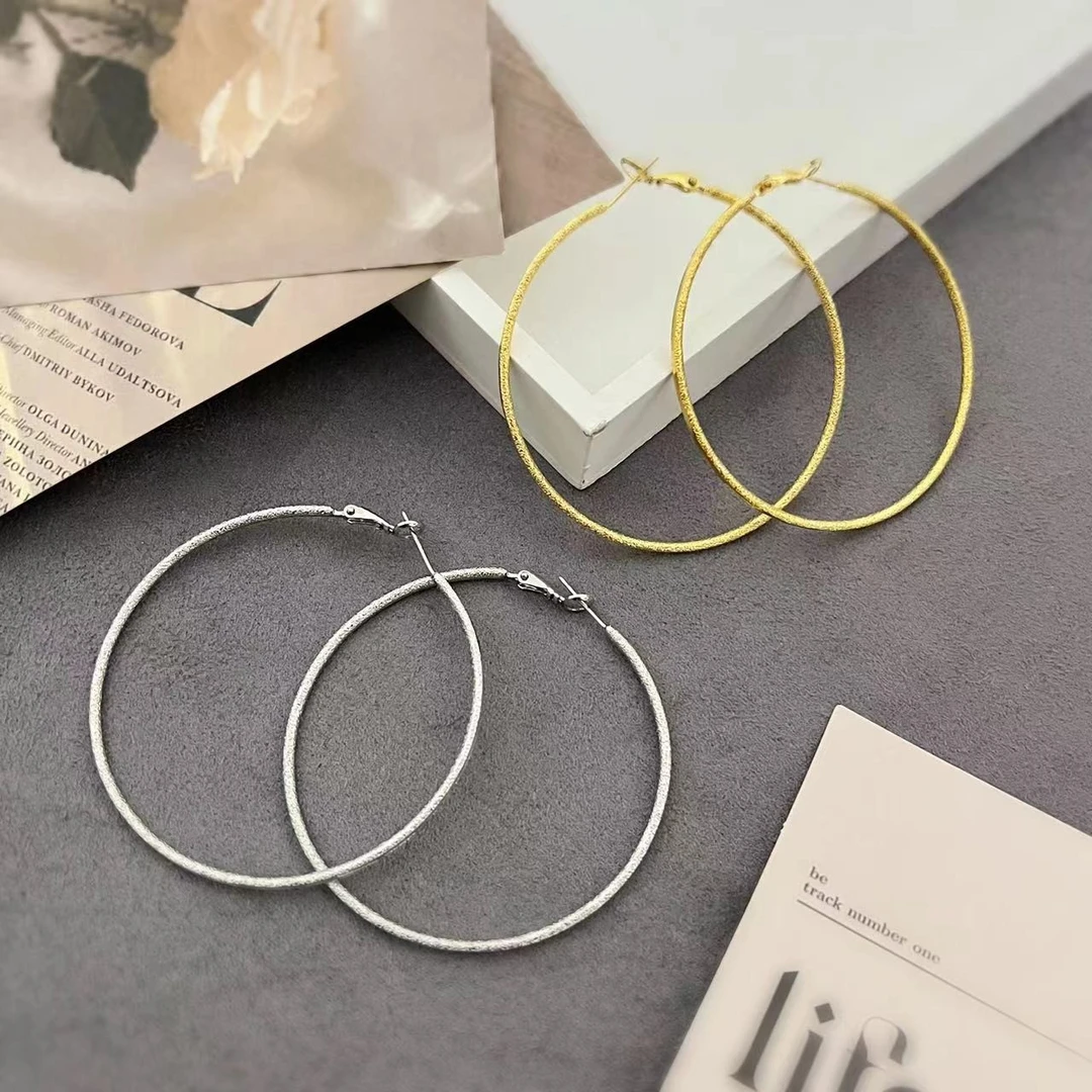 铜合金耳饰 r816欧美大圆圈耳环网红夸张耳圈女冷淡风气质耳钉