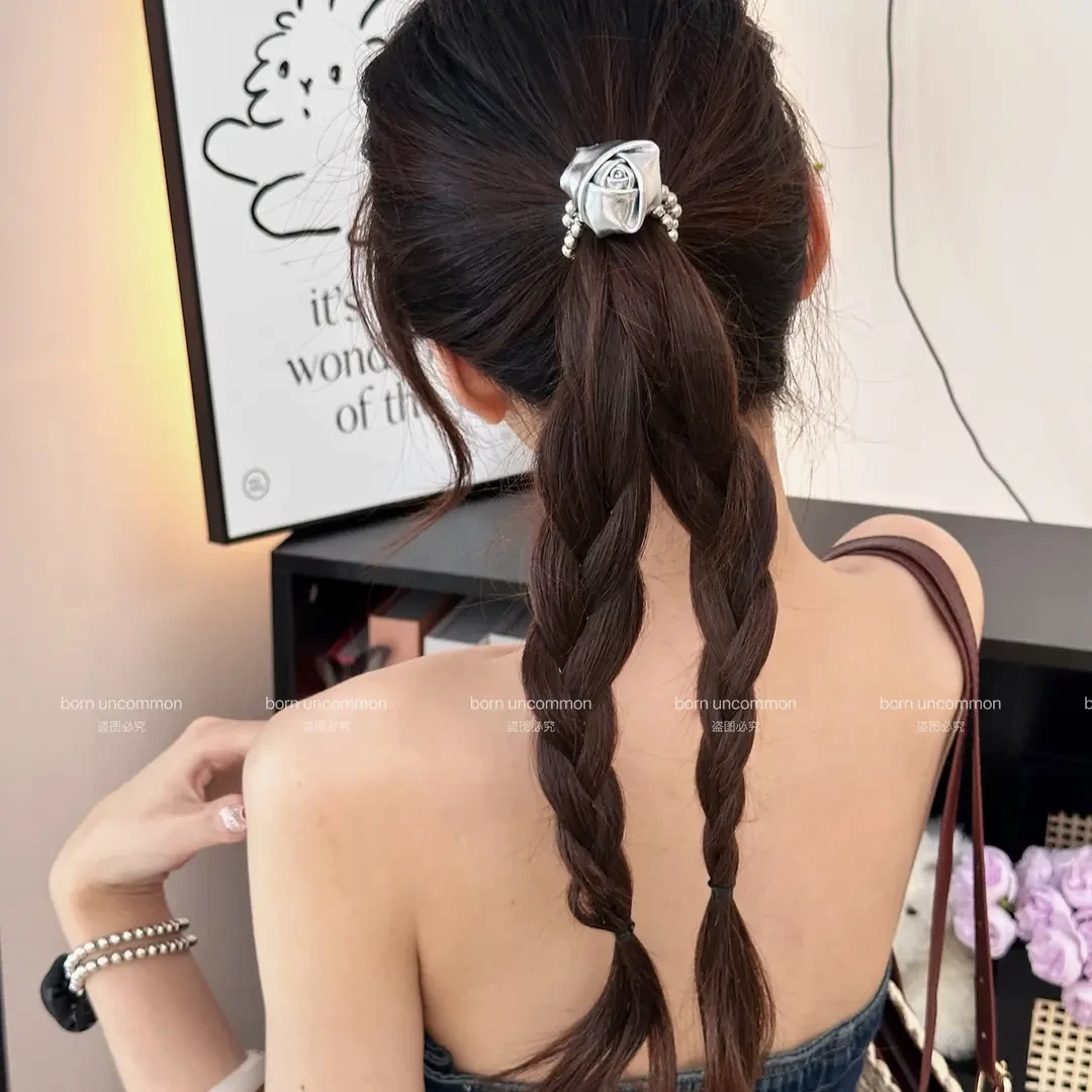 轻奢高级感立体玫瑰花头绳2024新款甜酷辣妹风珍珠发圈发饰发绳女