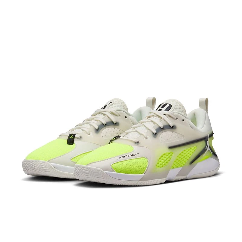 耐克（NIKE）男子篮球鞋FQ3859-107