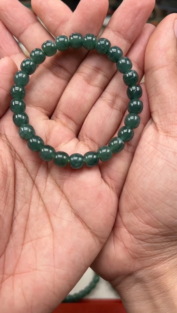 【闪购商品】翡翠手串未镶嵌1号翡翠手串桶珠卡8.2PY054