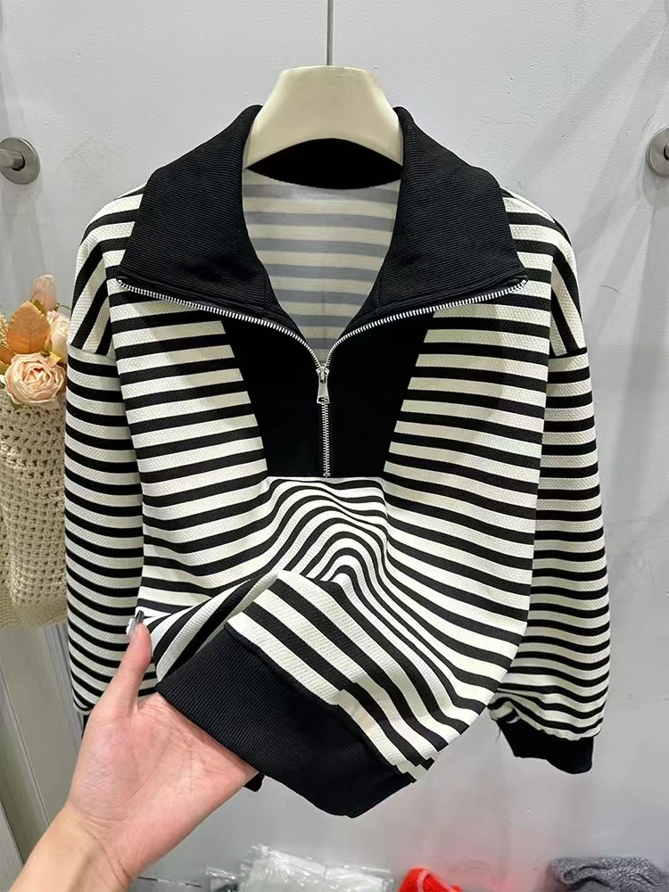 时尚新款女拼色翻领半拉链卫衣2712