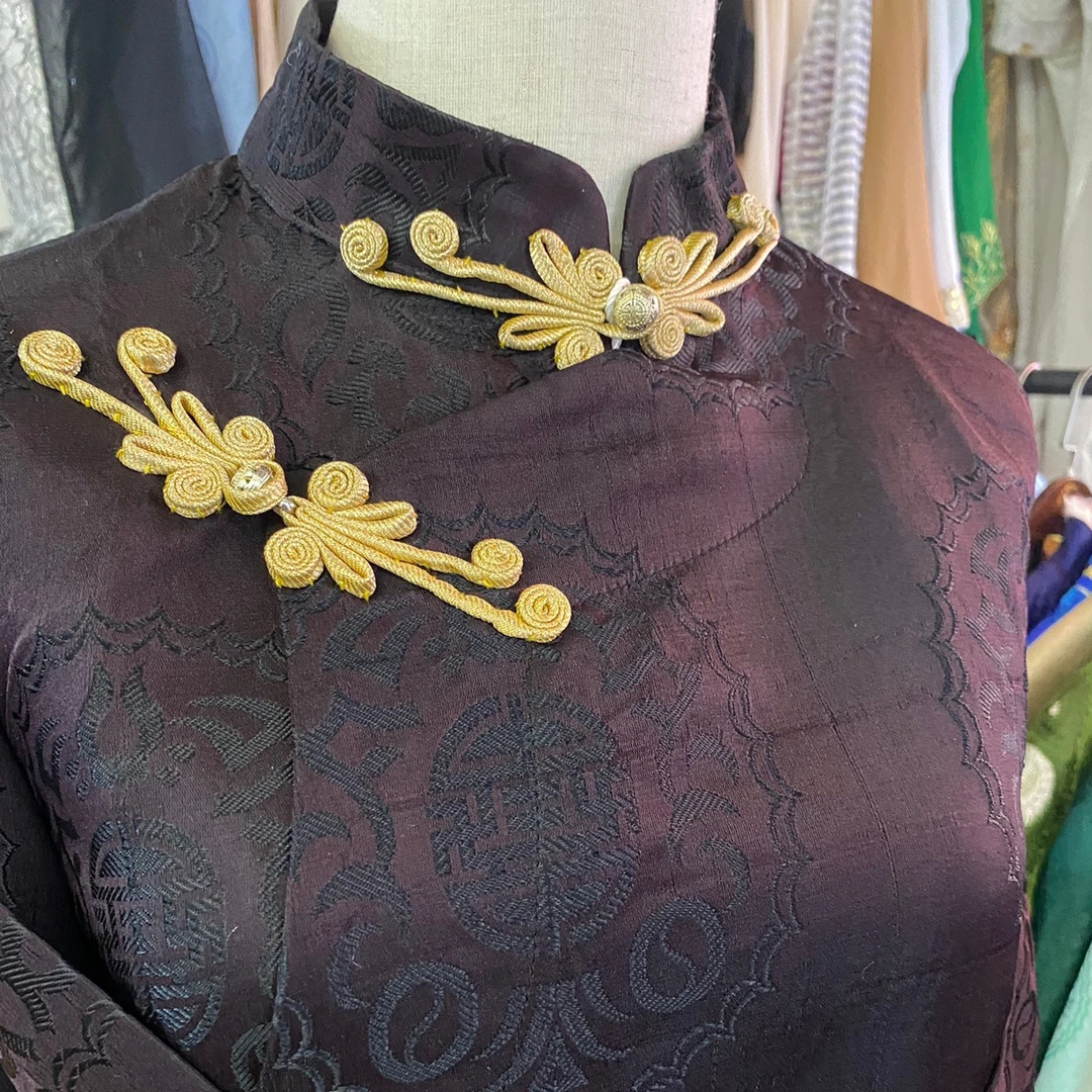 贡珍衣勒翁衬衣莫本衬衣