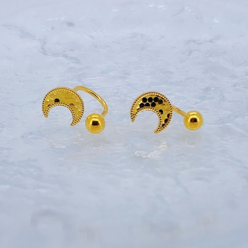足金999 黄金U型龙鳞月亮耳钉 5G工艺 1.97
