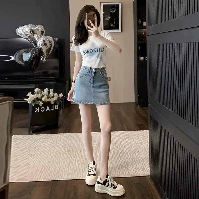 小个子穿搭一整套活泼减龄印花T恤高腰牛仔半身裙短裙两件套女夏